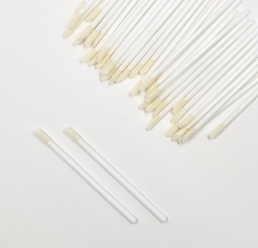 DISPOSABLE LIP WANDS