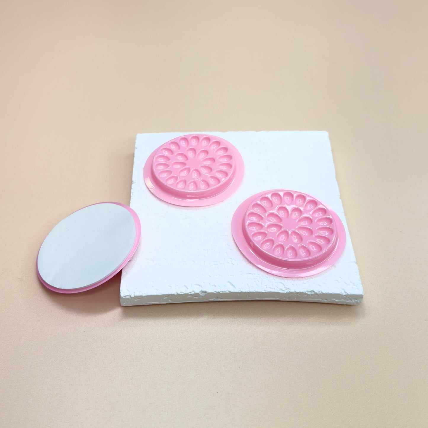 GLUE PALETTES
