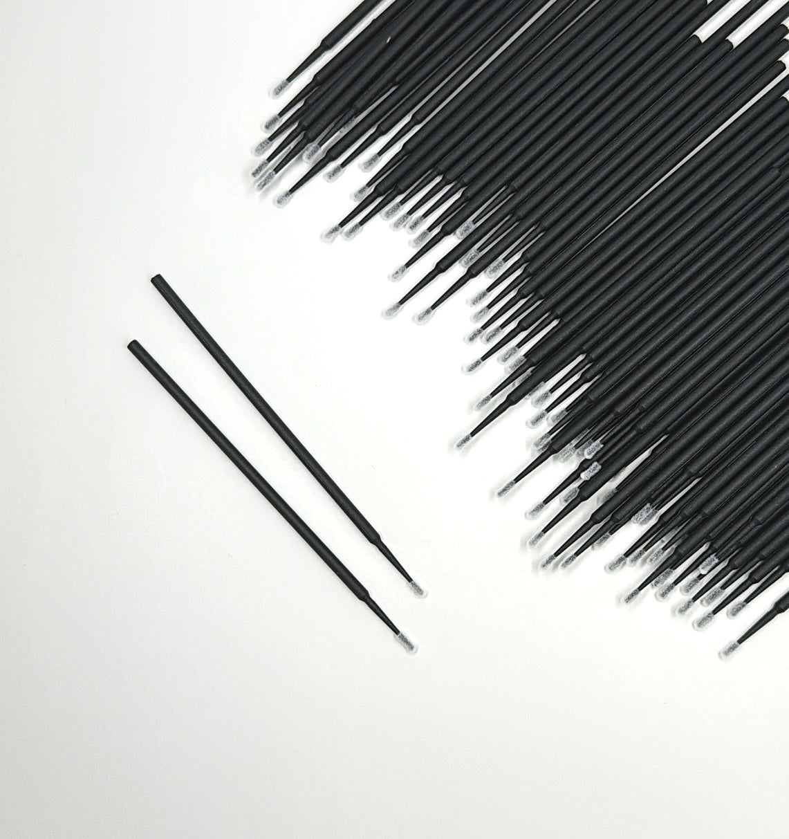 DISPOSABLE MICRO FIBRE BRUSH