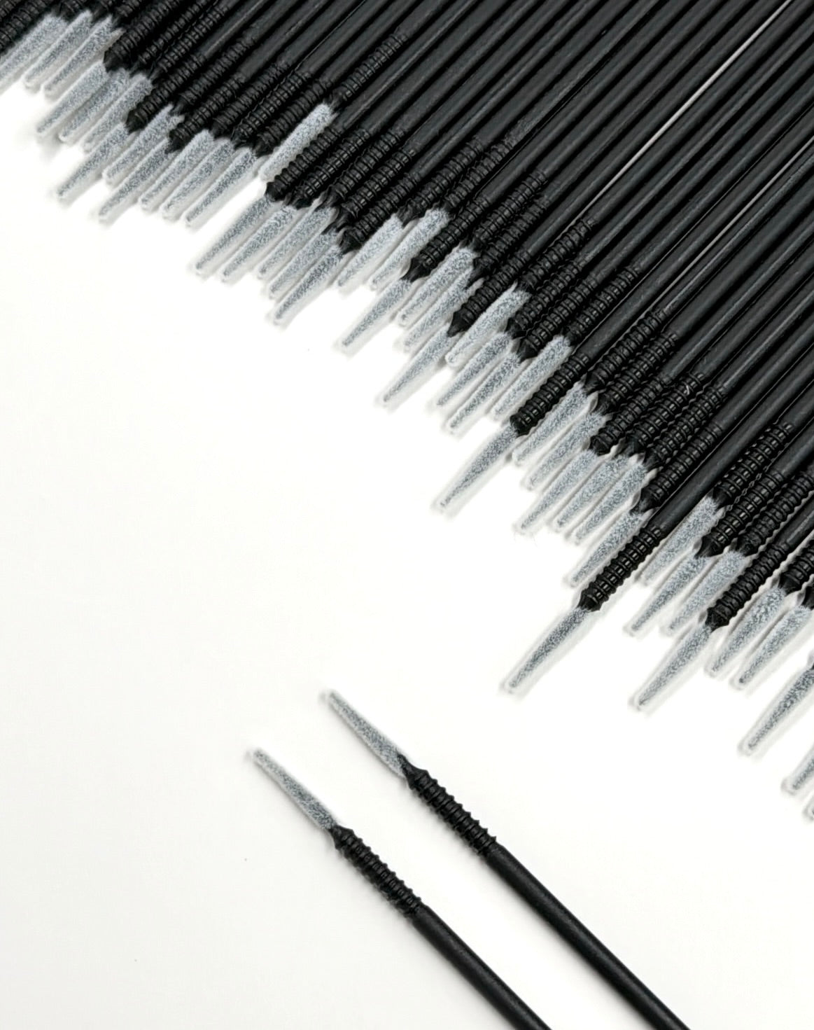 DISPOSABLE LONG TIP MICRO FIBRE BRUSH