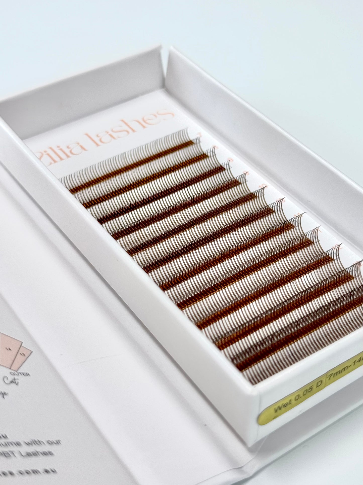 DARK BROWN PREMADE WET SET FANS - BONDED - D CURL - 600 FANS